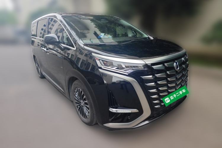 Used Denza D9 2024 DM-i 980 Four-Wheel Drive Prestige Model Front Right 45 Deg