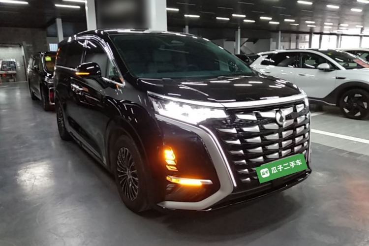 Used Denza D9 2024 DM-i 980 Four-Wheel Drive Flagship Model Front Right 45 Deg