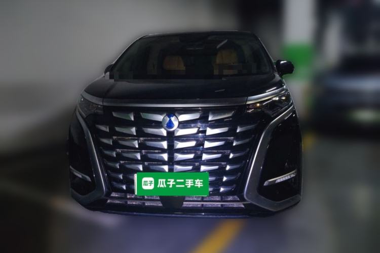 Used Denza D9 2024 DM-i 1050 Luxury Model Front