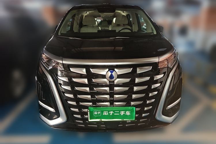 Used Denza D9 2024 DM-i 1050 Luxury Model Front