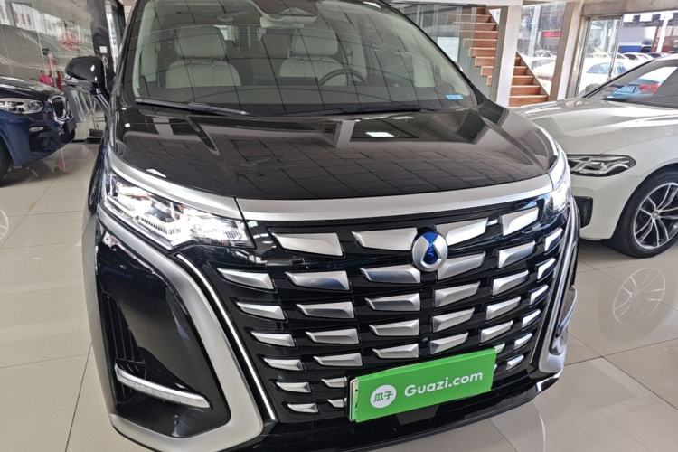Used Denza D9 2024 DM-i 980 Four-Wheel Drive Flagship Model Front