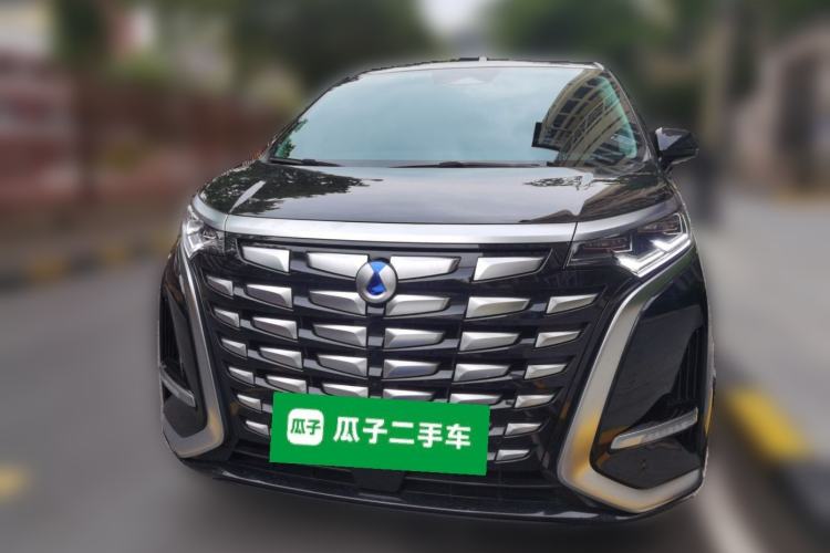 Used Denza D9 2024 DM-i 1050 Luxury Model Front