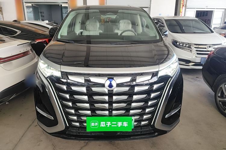 Used Denza D9 2024 DM-i 980 Four-Wheel Drive Flagship Model Front