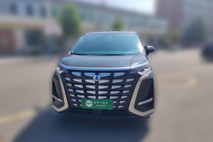 Used Denza D9 2024 DM-i 1050 Luxury Model Front