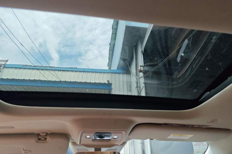 Used Denza D9 2024 DM-i 980 Four-Wheel Drive Prestige Model Headliner