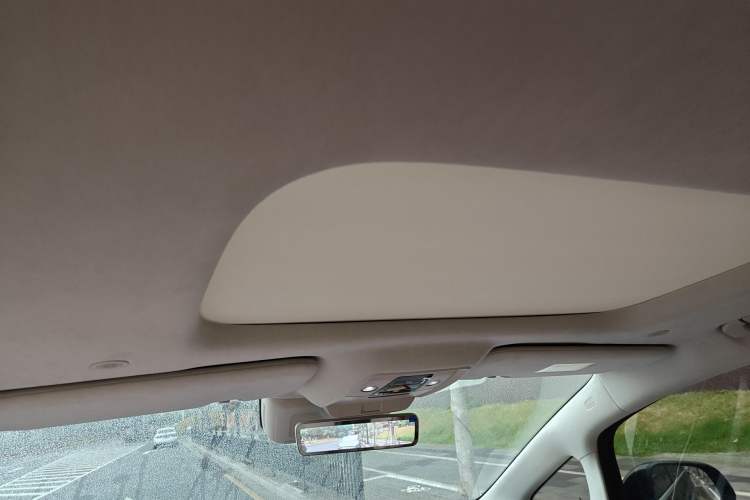 Used Denza D9 2024 DM-i 980 Four-Wheel Drive Flagship Model Headliner