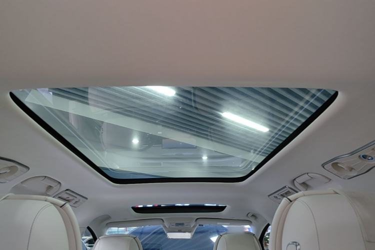 Used Denza D9 2024 DM-i 980 Four-Wheel Drive Prestige Model Headliner