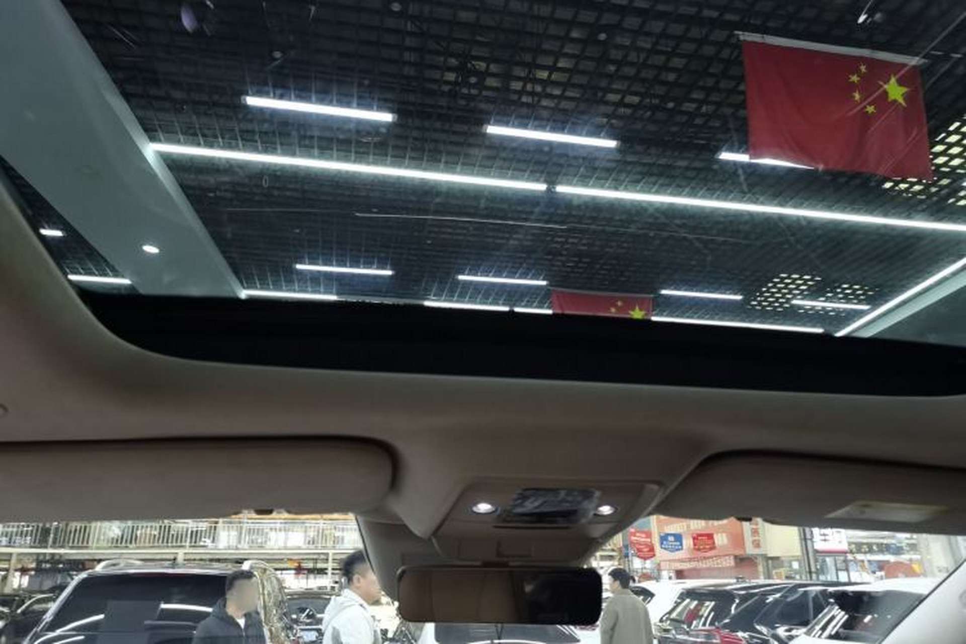 Used Denza D9 2024 DM-i 980 Four-Wheel Drive Flagship Model Headliner