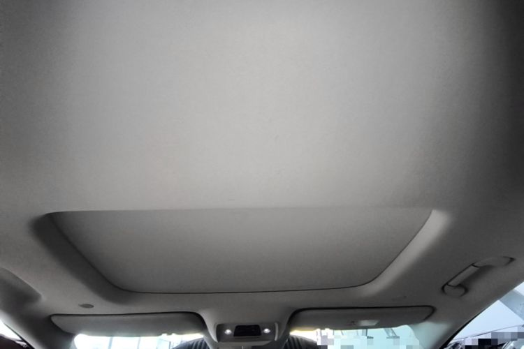 Used Denza D9 2024 DM-i 970 Luxury Model Headliner