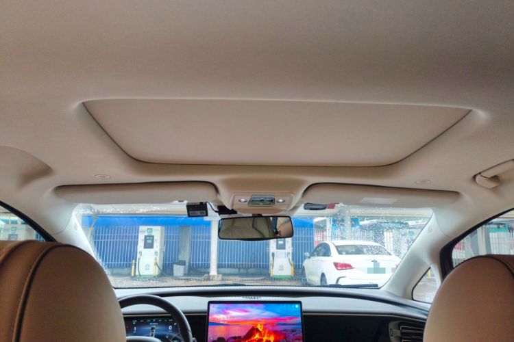Used Denza D9 2024 EV 620 Premium Model Headliner