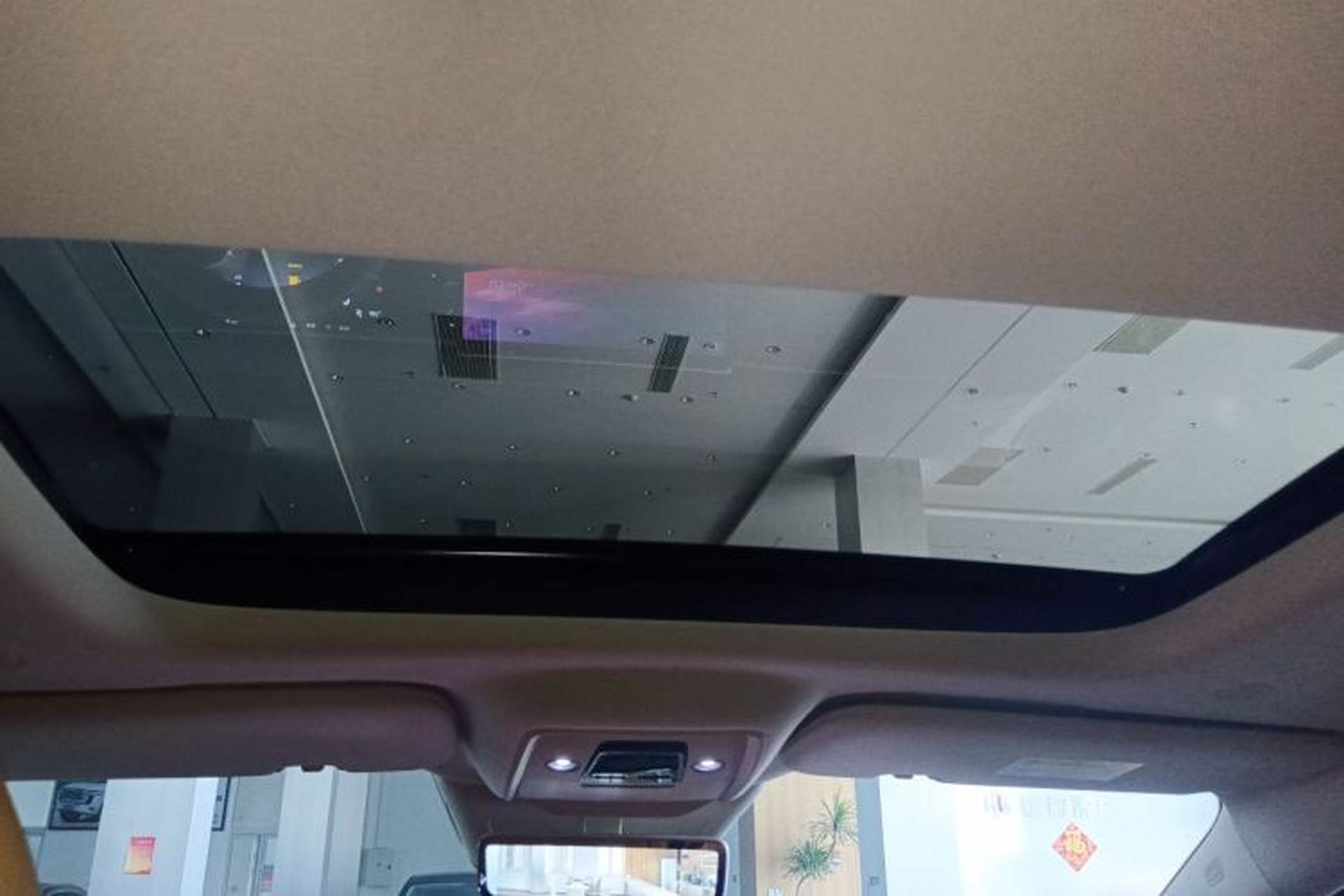 Used Denza D9 2024 DM-i 980 Four-Wheel Drive Prestige Model Headliner