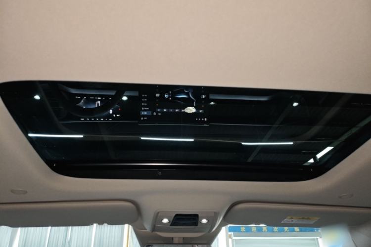 Used Denza D9 2024 DM-i 980 Four-Wheel Drive Prestige Model Headliner