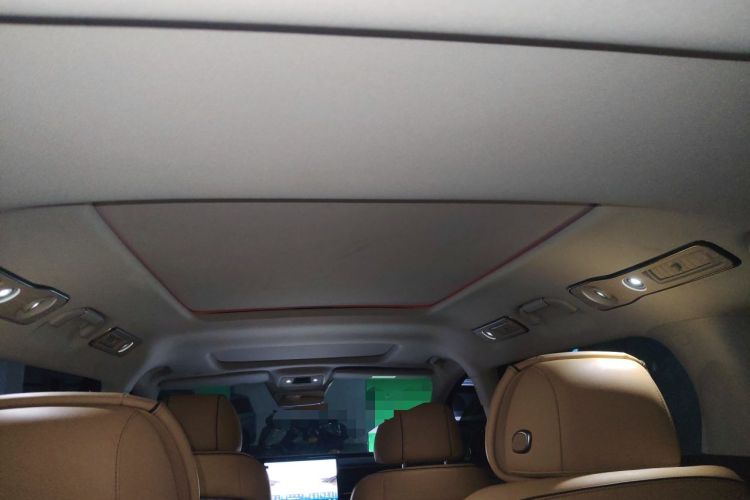 Used Denza D9 2024 DM-i 1050 Luxury Model Headliner