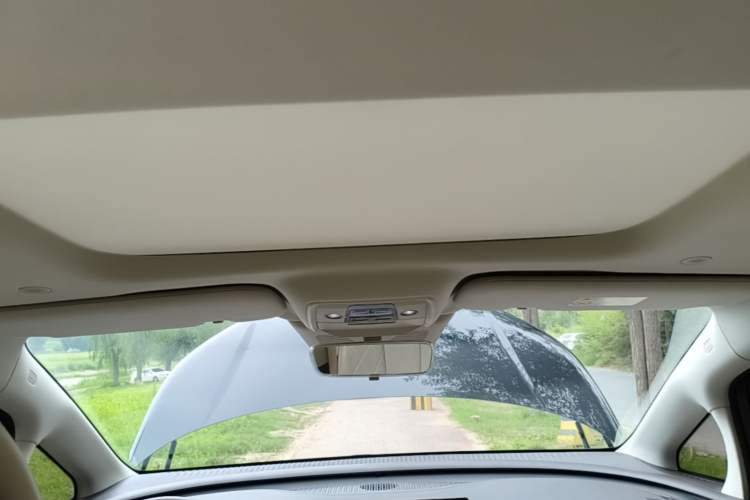 Used Denza D9 2024 DM-i 980 Four-Wheel Drive Prestige Model Headliner