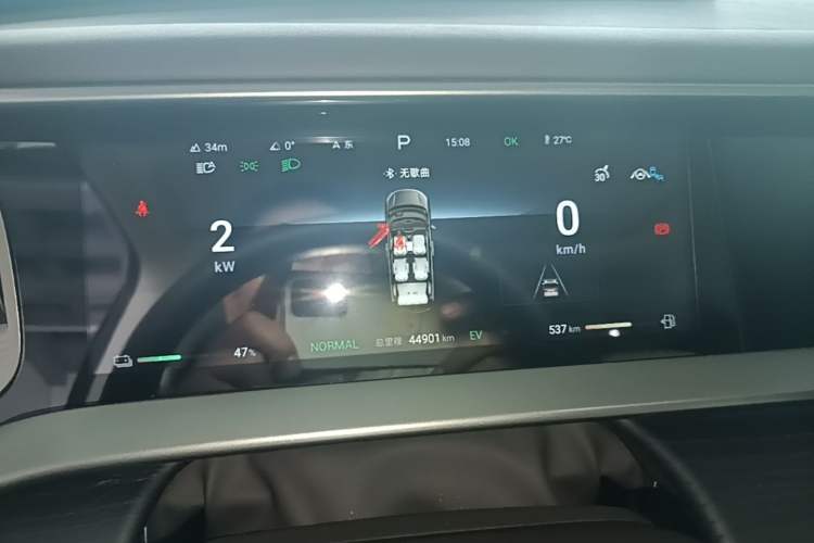 Used Denza D9 2024 DM-i 980 Four-Wheel Drive Prestige Model Instrument Cluster
