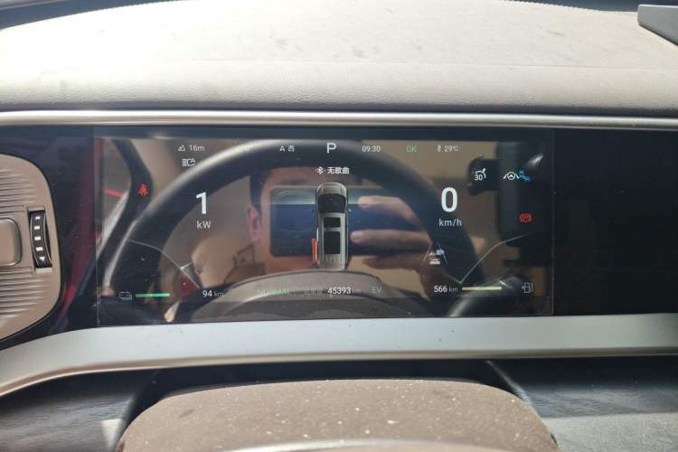 Used Denza D9 2024 DM-i 980 Four-Wheel Drive Prestige Model Instrument Cluster