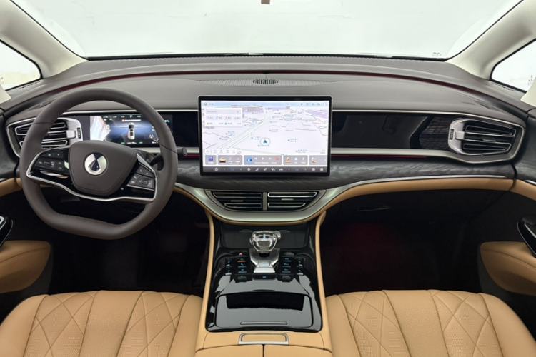 Used Denza D9 2024 DM-i 980 Four-Wheel Drive Prestige Model Interior 5
