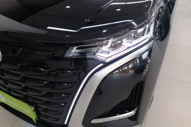 Used Denza D9 2024 DM-i 980 Four-Wheel Drive Prestige Model Left Front Headlight