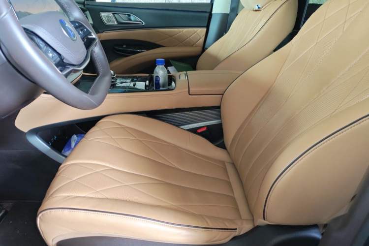 Used Denza D9 2024 DM-i 980 Four-Wheel Drive Flagship Model Left Front Seat