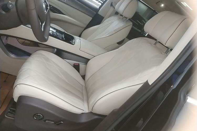 Used Denza D9 2024 DM-i 970 Luxury Model Left Front Seat