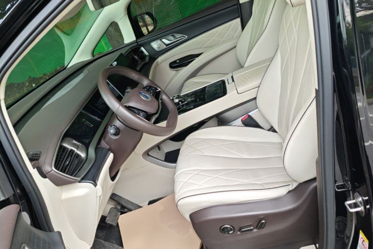 Used Denza D9 2024 DM-i 980 Four-Wheel Drive Flagship Model Left Front Seat