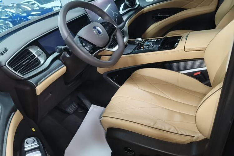 Used Denza D9 2024 DM-i 980 Four-Wheel Drive Flagship Model Left Front Seat