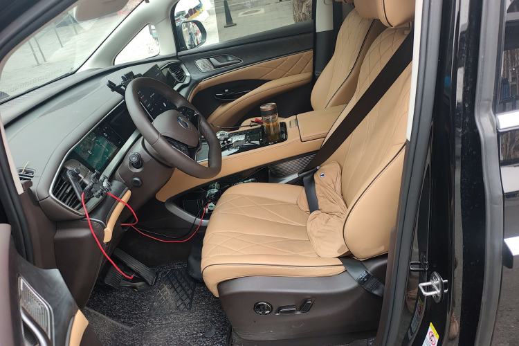 Used Denza D9 2024 EV 620 Premium Model Left Front Seat