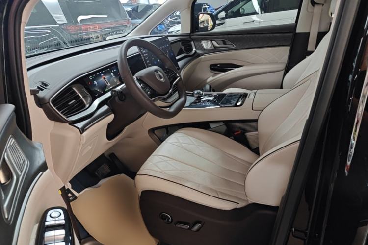 Used Denza D9 2024 DM-i 1050 Luxury Model Left Front Seat