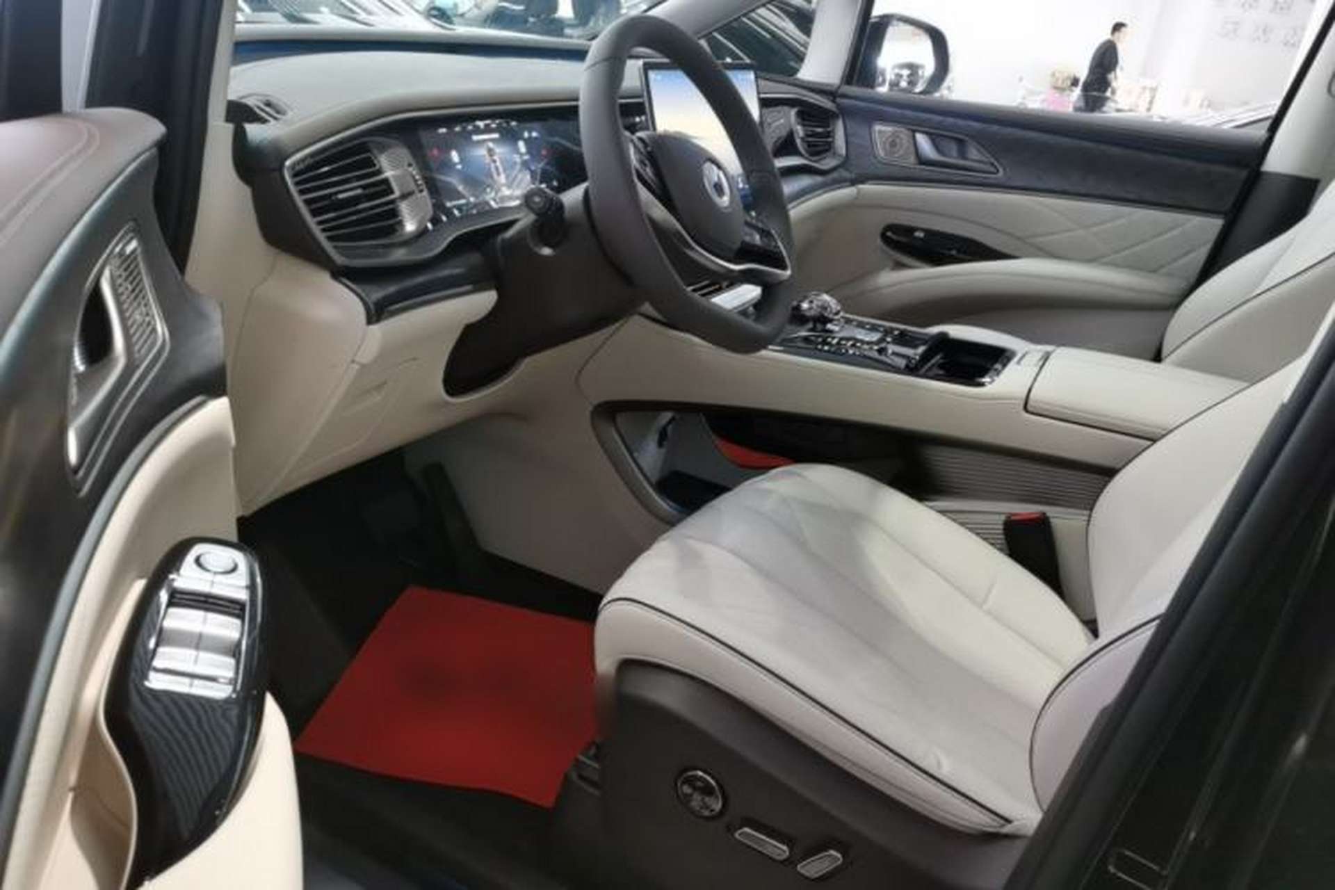 Used Denza D9 2024 DM-i 980 Four-Wheel Drive Prestige Model Left Front Seat