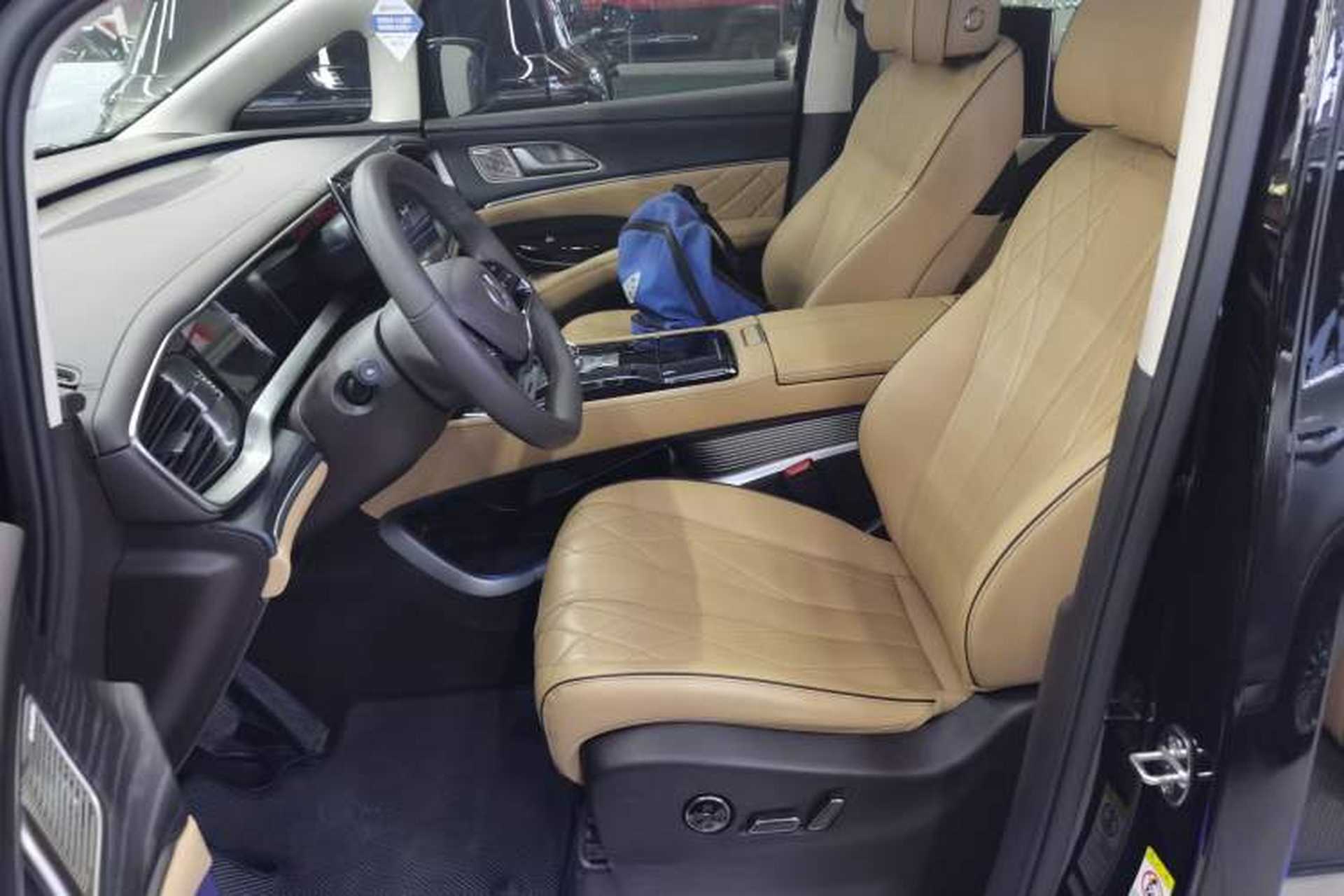 Used Denza D9 2024 DM-i 980 Four-Wheel Drive Flagship Model Left Front Seat
