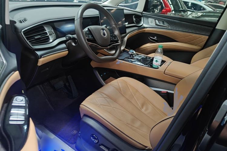 Used Denza D9 2024 DM-i 970 Luxury Model Left Front Seat
