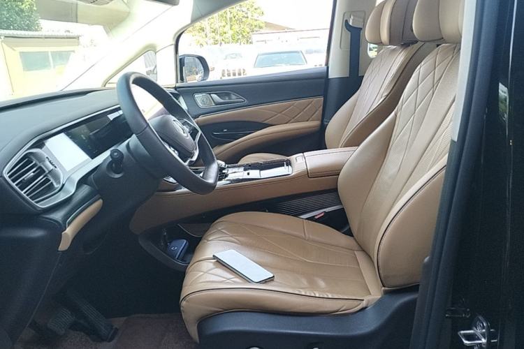Used Denza D9 2024 DM-i 980 Four-Wheel Drive Flagship Model Left Front Seat