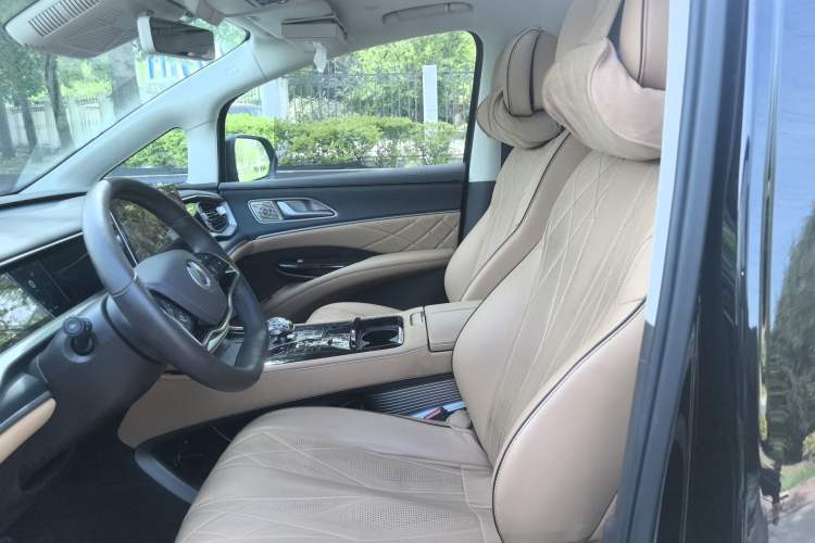 Used Denza D9 2024 DM-i 980 Four-Wheel Drive Flagship Model Left Front Seat