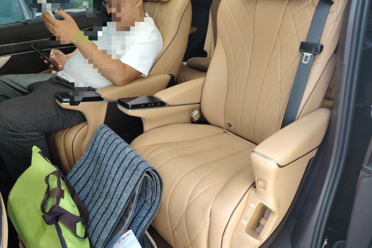Used Denza D9 2024 DM-i 1050 Luxury Model Left Rear Seat