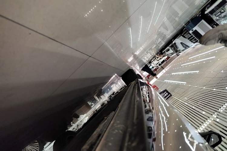 Used Denza D9 2024 DM-i 980 Four-Wheel Drive Prestige Model Left Side Sill