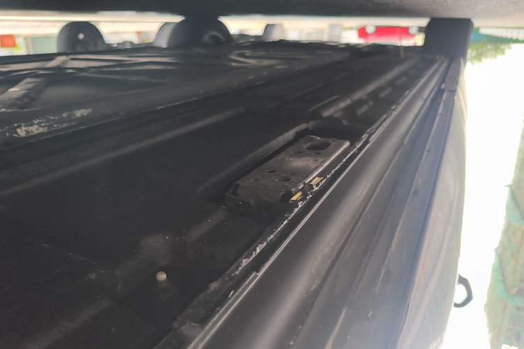 Used Denza D9 2024 DM-i 980 Four-Wheel Drive Prestige Model Left Side Sill