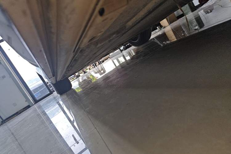 Used Denza D9 2024 DM-i 980 Four-Wheel Drive Prestige Model Left Side Sill