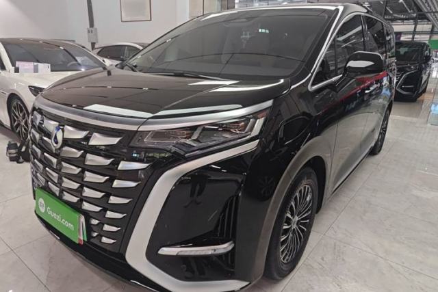 Used Denza D9 2024 DM-i 1050 Luxury Model