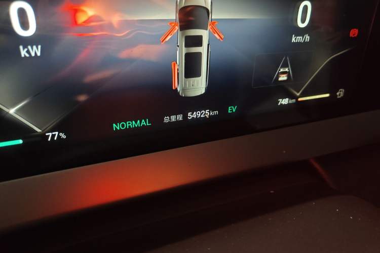 Used Denza D9 2024 DM-i 1050 Luxury Model Odometer Close Up