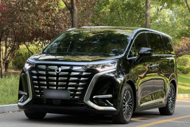 Denza D9 2024 DM-i 980 Four-Wheel Drive Prestige Model de segunda mano