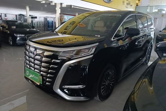 Ojetý Denza D9 2024 DM-i 980 Four-Wheel Drive Prestige Model