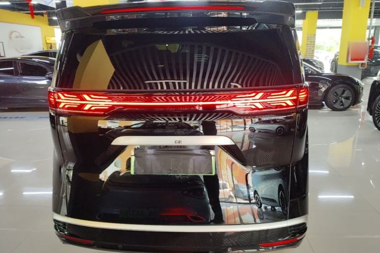 Used Denza D9 2024 DM-i 1050 Luxury Model Rear