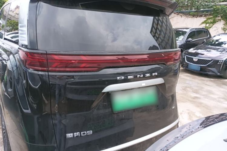 Used Denza D9 2024 DM-i 1050 Luxury Model Rear