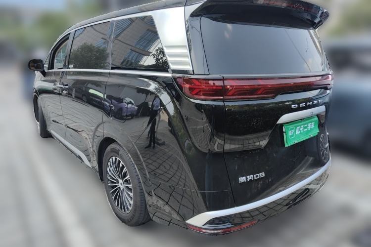 Used Denza D9 2024 DM-i 980 Four-Wheel Drive Prestige Model Rear Left 45 Deg