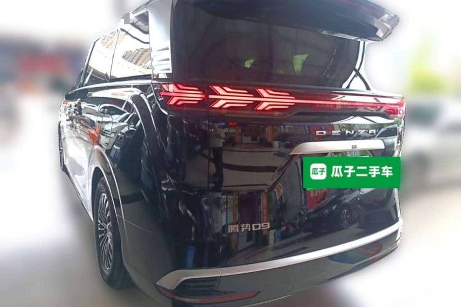 Used Denza D9 2024 DM-i 970 Luxury Model Rear Left 45 Deg
