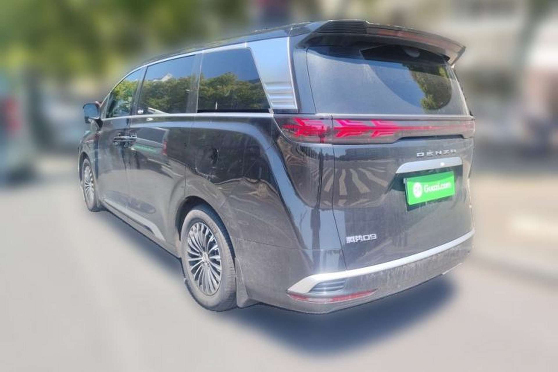 Used Denza D9 2024 DM-i 1050 Luxury Model Rear Left 45 Deg