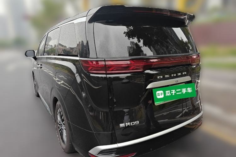 Used Denza D9 2024 DM-i 980 Four-Wheel Drive Flagship Model Rear Left 45 Deg