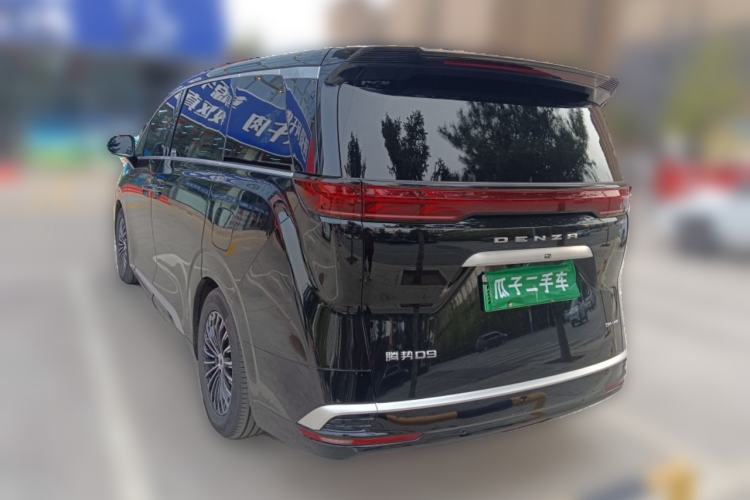 Used Denza D9 2024 DM-i 980 Four-Wheel Drive Prestige Model Rear Left 45 Deg