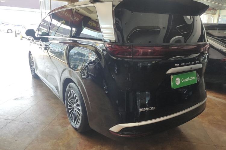 Used Denza D9 2024 DM-i 1050 Luxury Model Rear Left 45 Deg