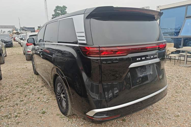 Used Denza D9 2024 DM-i 970 Luxury Model Rear Left 45 Deg